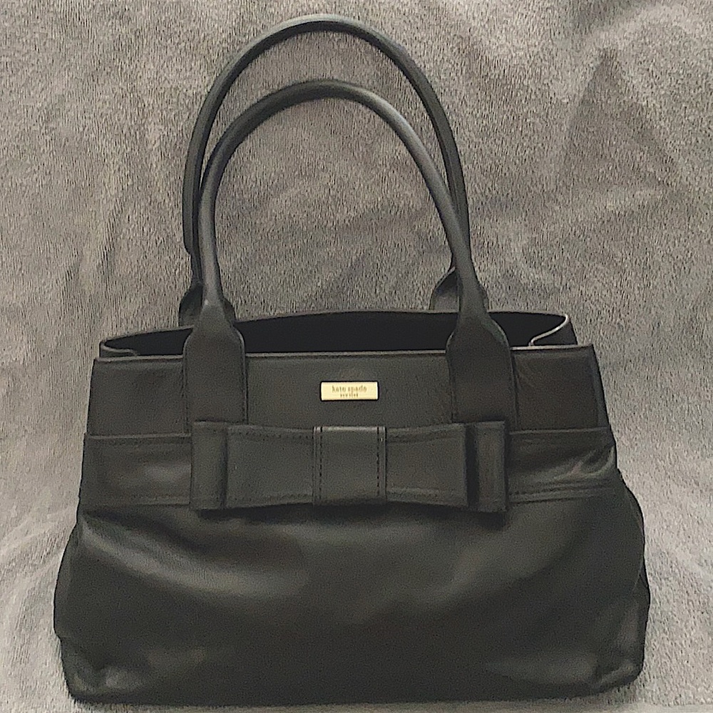 Black Kate Spade purse